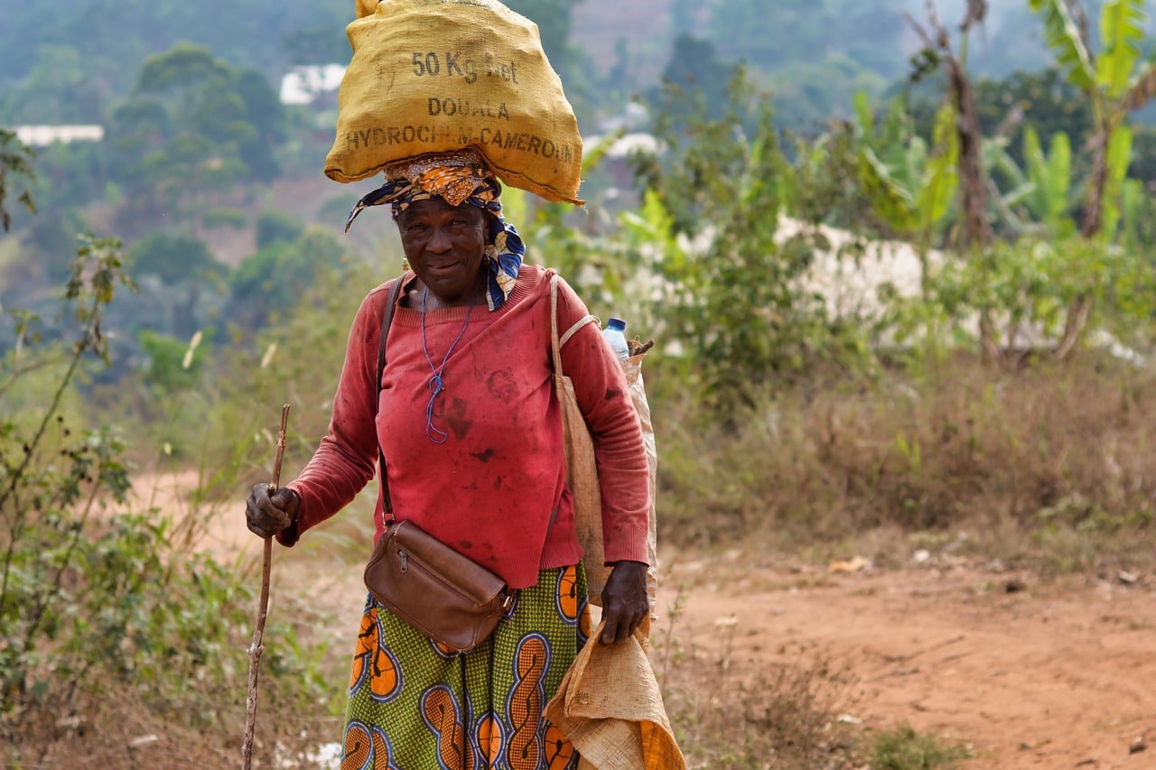 Retirer de l’argent au Cameroun : la solution la plus économique !