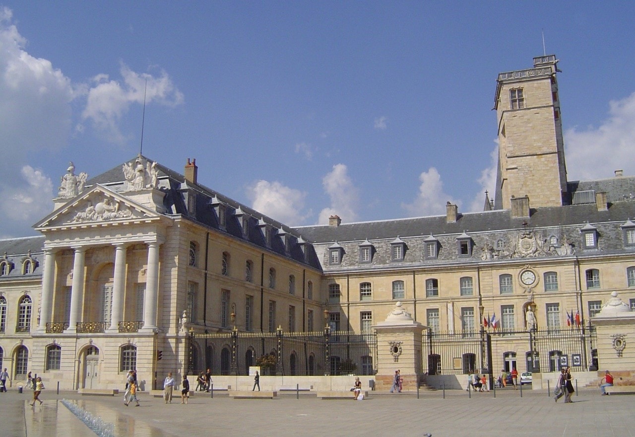 Bureau de change Dijon : échanger sa monnaie
